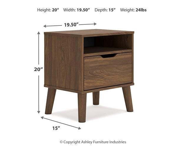 Fordmont Full Panel Headboard with Dresser and Nightstand