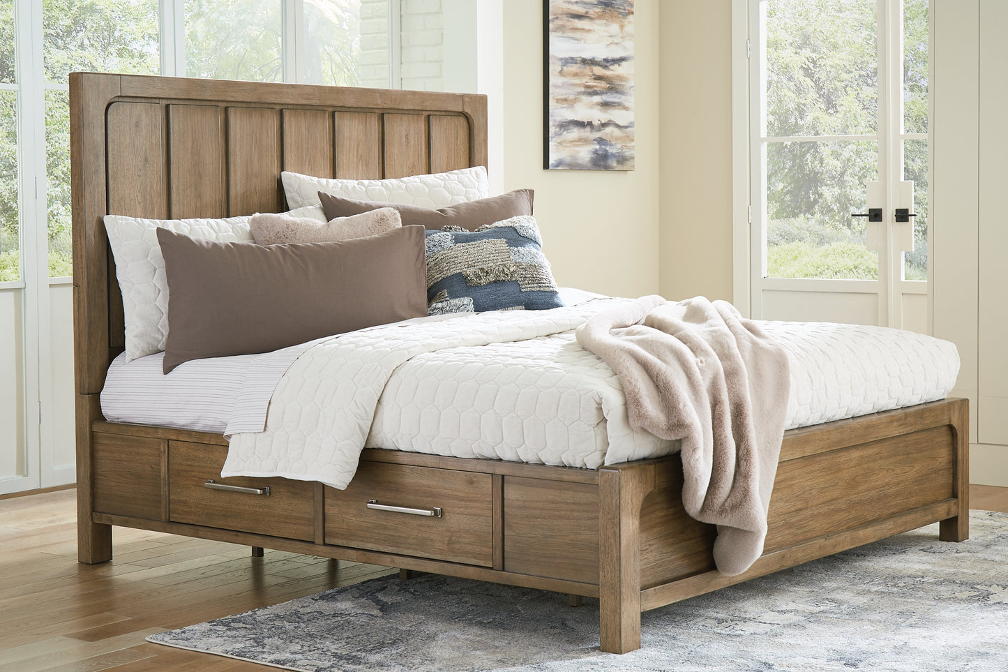 Cabalynn King Panel Bed with Storage with Mirrored Dresser and Nightstand